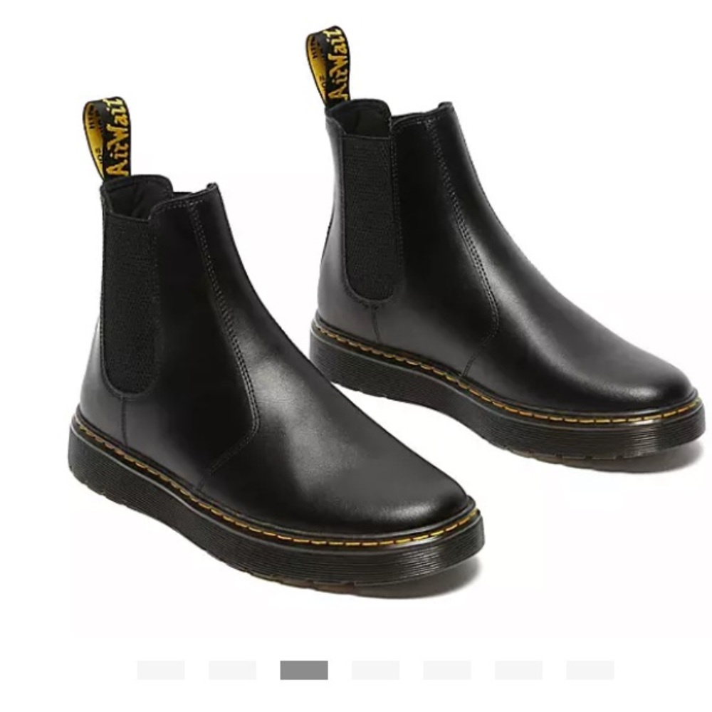 DR.MARTENS Dorrian Chelsea Boot 🖤